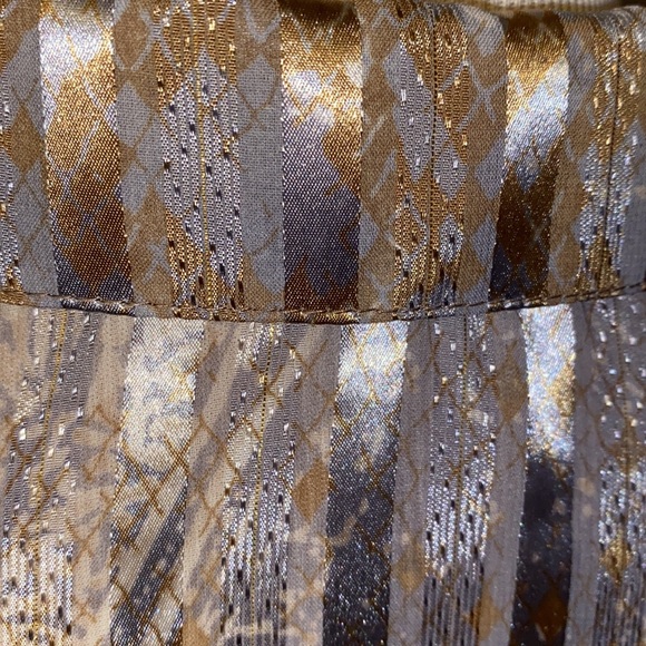 Tanjay Women’s Long Sleeve Button Down gold/ Tan Blouse Size 24W - Picture 7 of 11